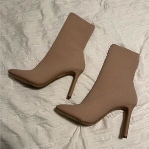 NWOT aldo faelora sock boot